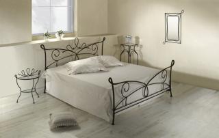 Kovaná postel SIRACUSA 200 x 140 cm